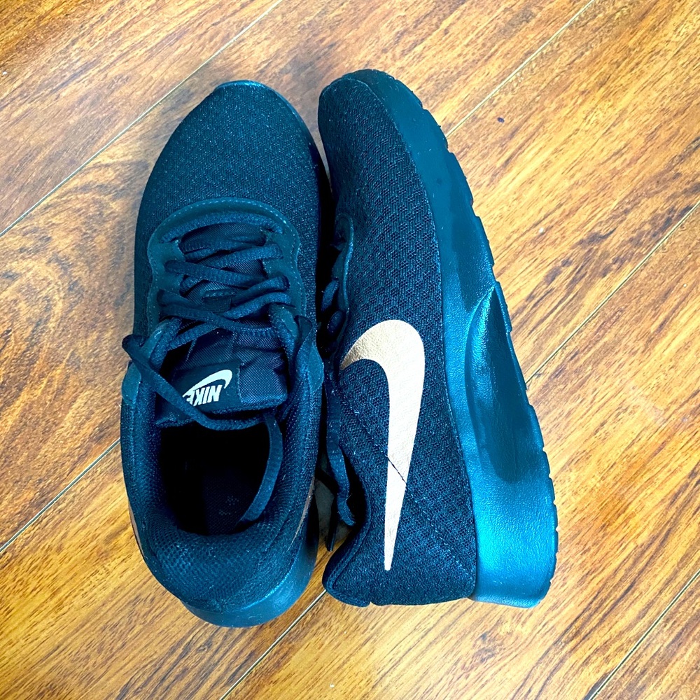 Nike sneakers athletic shoe